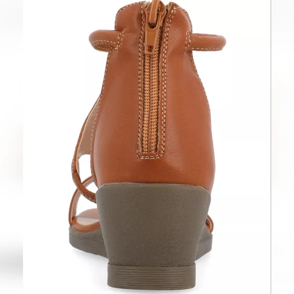 Journee Collection Trayle Wedge Sandal Brown 8.5 - Picture 3 of 12